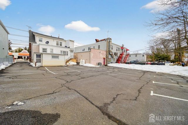 1167 Green Street B, Iselin, NJ 08830