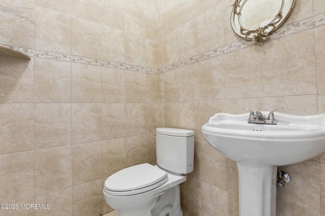1524 Redondo Lane, Lakewood, NJ 08701