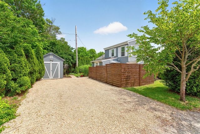 6174 Hutchinson Street, Columbus, OH 43085