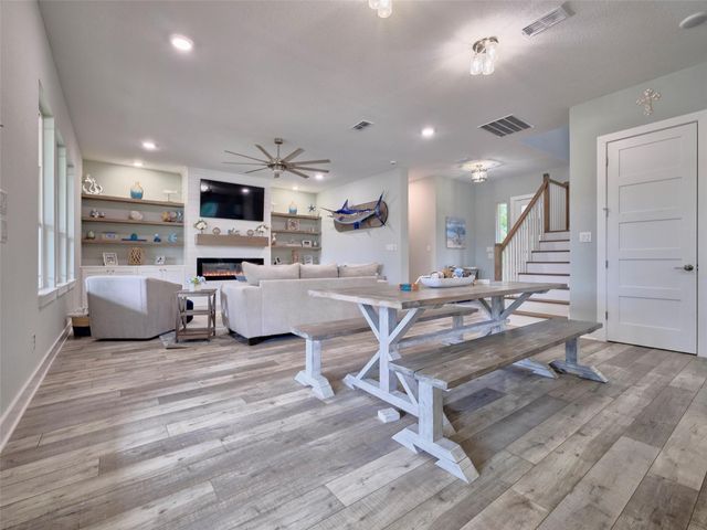 431 Private Road 652, Sargent, TX 77414