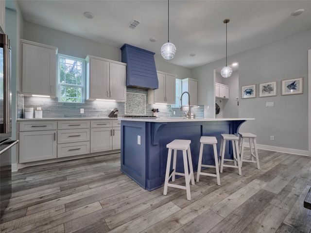 431 Private Road 652, Sargent, TX 77414