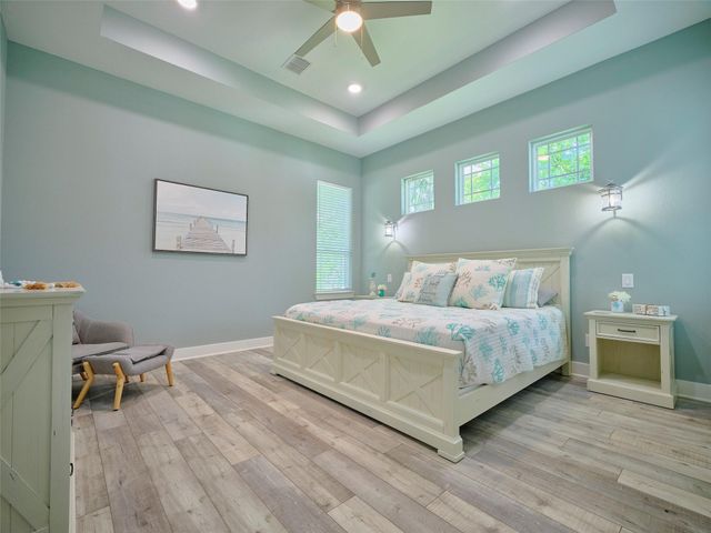 431 Private Road 652, Sargent, TX 77414