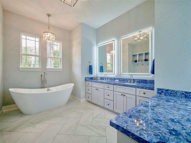 431 Private Road 652, Sargent, TX 77414