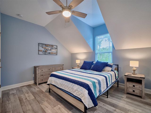 431 Private Road 652, Sargent, TX 77414