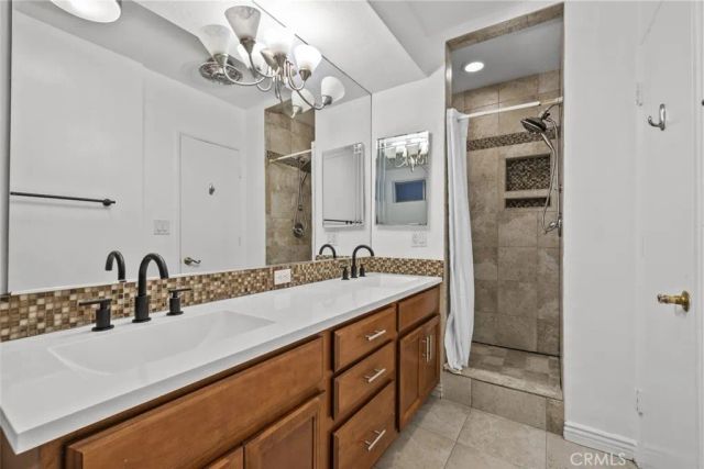 4445 Cartwright Avenue 106, Toluca Lake, CA 91602