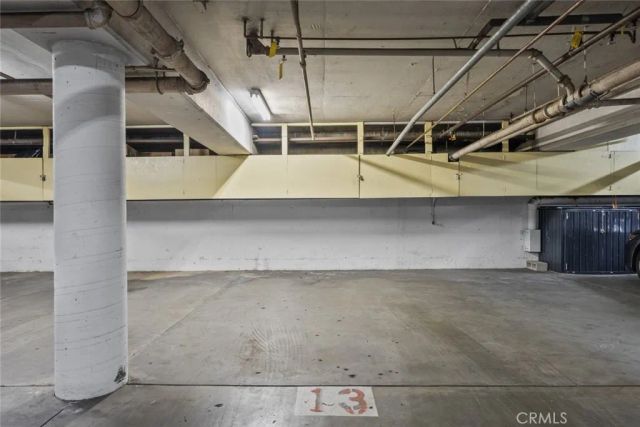 4445 Cartwright Avenue 106, Toluca Lake, CA 91602