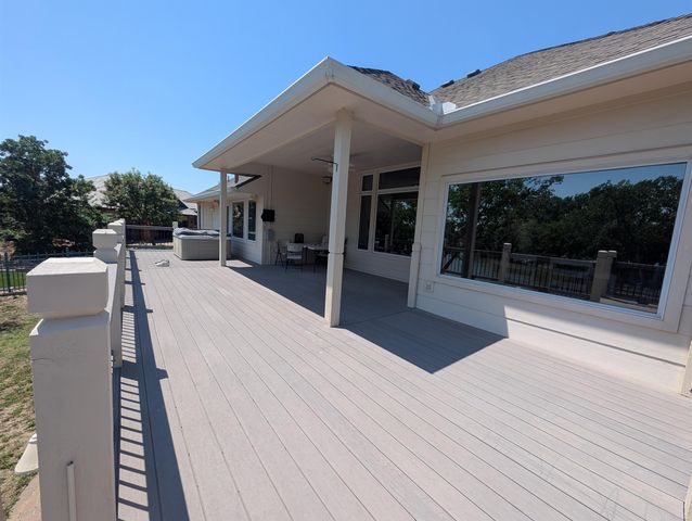 8253 E Oxford Ct, Wichita, KS 67226
