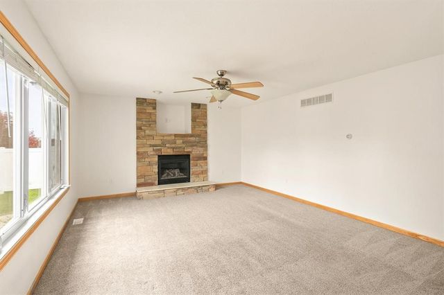 655 Carefree Lane, Waukee, IA 50263