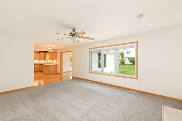 655 Carefree Lane, Waukee, IA 50263