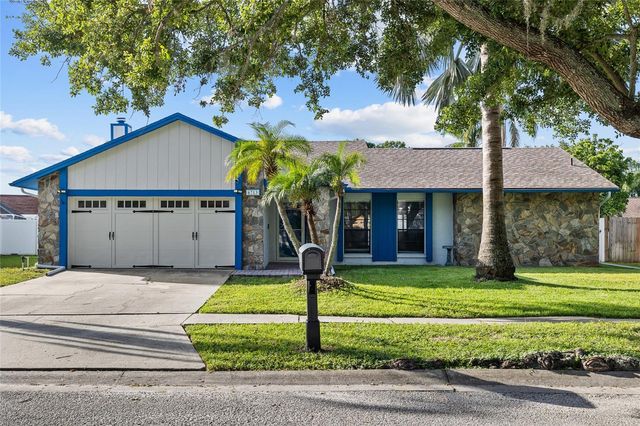 6713 LEEWARD ISLE WAY, Tampa, FL 33615