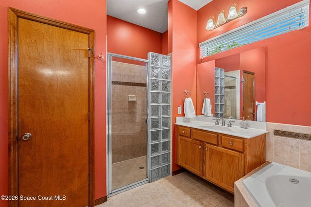 940 Gardenbrook Court SE, Palm Bay, FL 32909