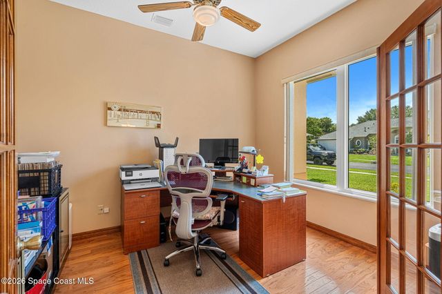 940 Gardenbrook Court SE, Palm Bay, FL 32909