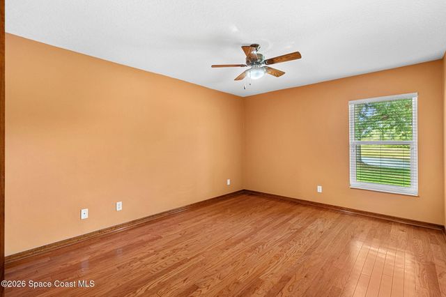 940 Gardenbrook Court SE, Palm Bay, FL 32909