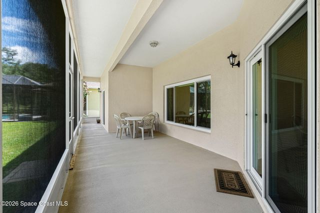 940 Gardenbrook Court SE, Palm Bay, FL 32909