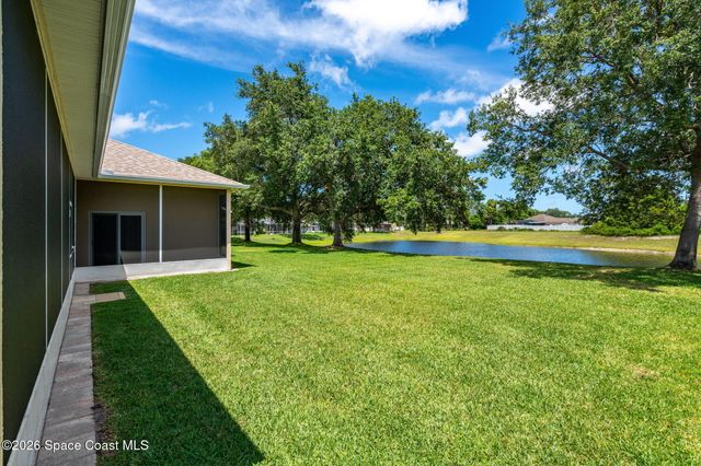 940 Gardenbrook Court SE, Palm Bay, FL 32909
