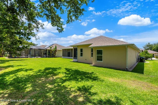 940 Gardenbrook Court SE, Palm Bay, FL 32909