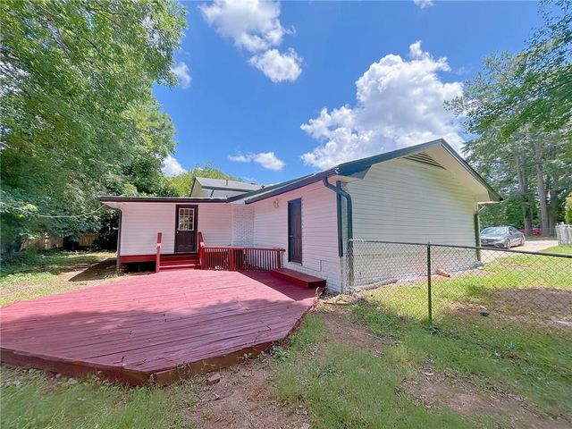 2756 Brook Drive, Morrow, GA 30260
