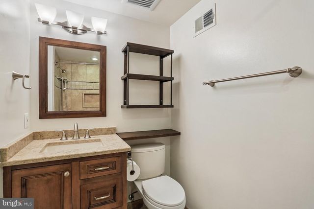 17223 SANDY KNOLL DR, Olney, MD 20832