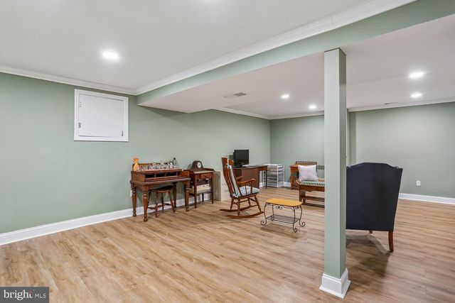 17223 SANDY KNOLL DR, Olney, MD 20832