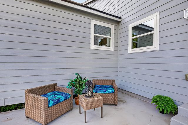 723 N Meyer Street, Sealy, TX 77474
