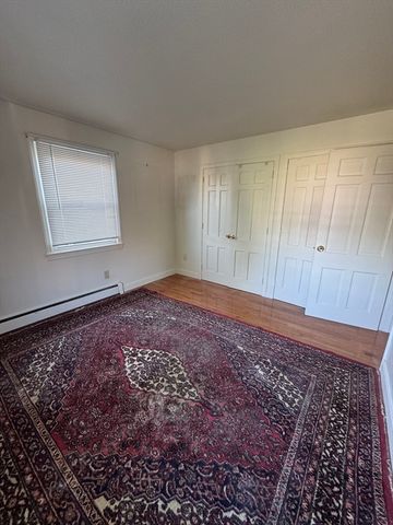 23 State 4, Marblehead, MA 01945