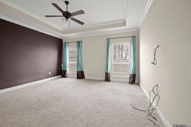 16456 Long Lake Dr, Prairieville, LA 70769