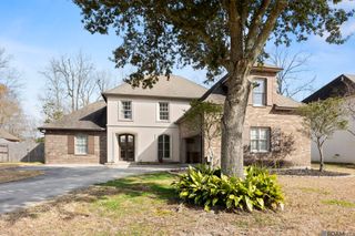16456 Long Lake Dr, Prairieville, LA 70769