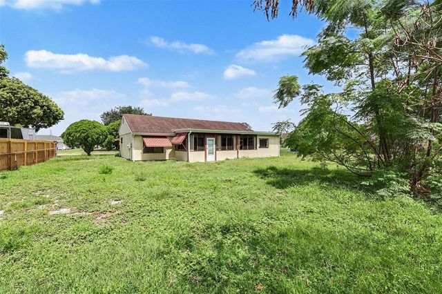 997 MARIPOSA DRIVE NE, Palm Bay, FL 32905