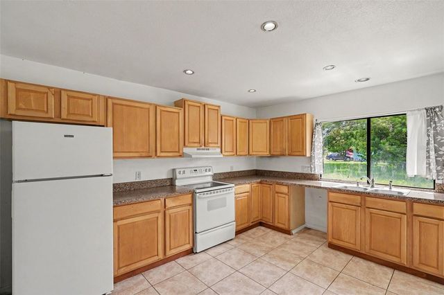 997 MARIPOSA DRIVE NE, Palm Bay, FL 32905