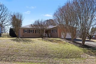 3030 Vernell Lane, Shelby, NC 28150