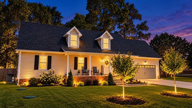405 Long Creek Dr, Christiana, TN 37037