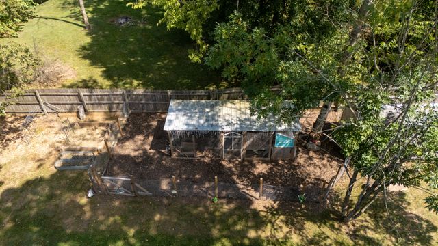 405 Long Creek Dr, Christiana, TN 37037