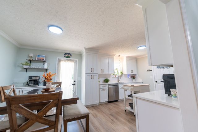 405 Long Creek Dr, Christiana, TN 37037