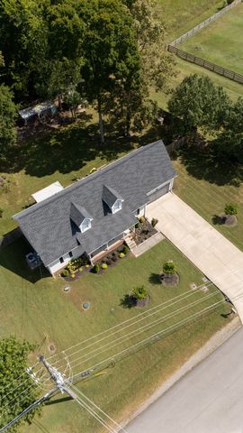 405 Long Creek Dr, Christiana, TN 37037