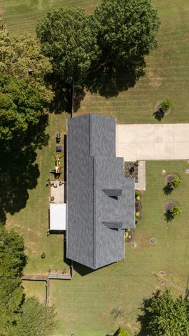 405 Long Creek Dr, Christiana, TN 37037