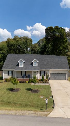405 Long Creek Dr, Christiana, TN 37037