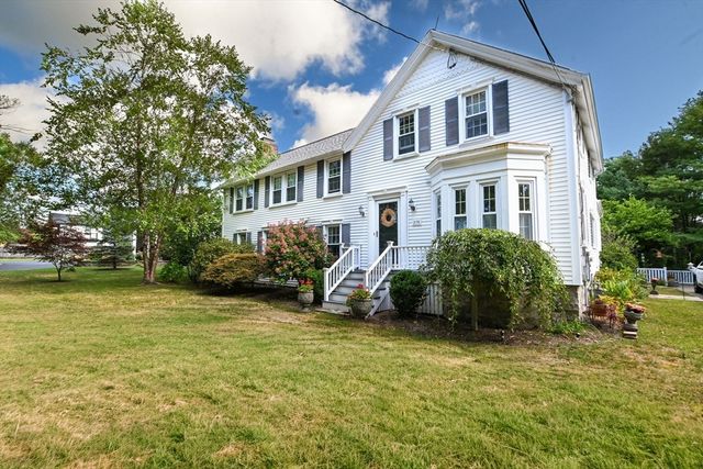 278 Slocum Rd, Dartmouth, MA 02747