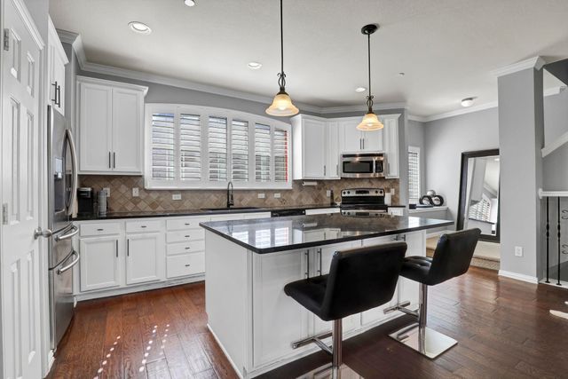 2700 Club Ridge Drive 8, Lewisville, TX 75067
