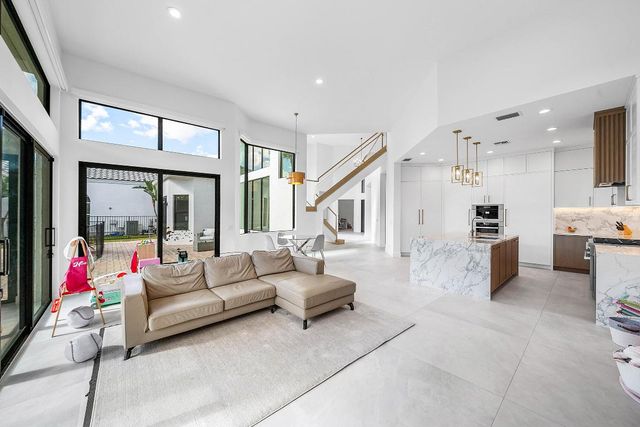 6582 Grande Orchid Way, Delray Beach, FL 33446