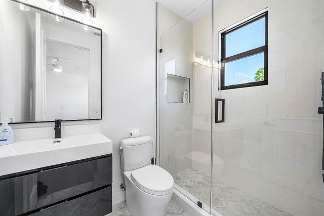 6582 Grande Orchid Way, Delray Beach, FL 33446