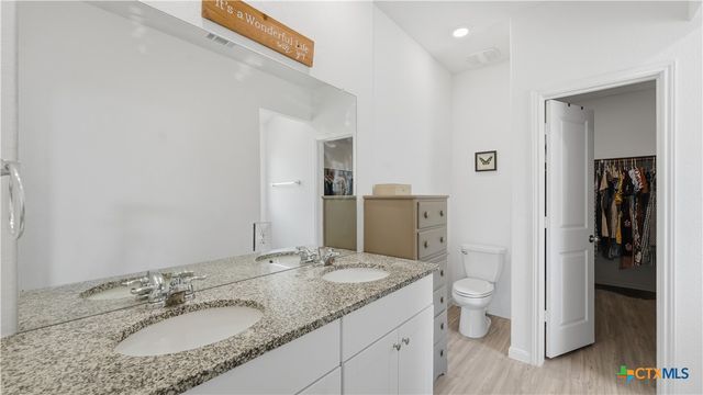 2717 San Martin Lane, Seguin, TX 78155