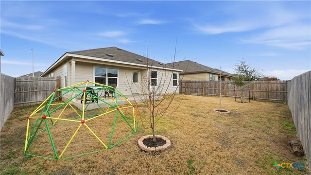 2717 San Martin Lane, Seguin, TX 78155