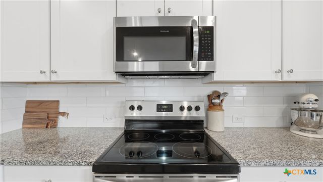 2717 San Martin Lane, Seguin, TX 78155