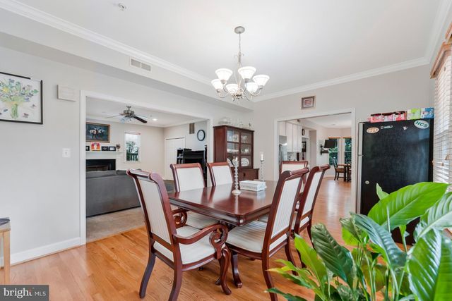 10804 HOBSON ST, Kensington, MD 20895