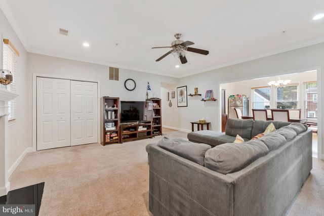 10804 HOBSON ST, Kensington, MD 20895
