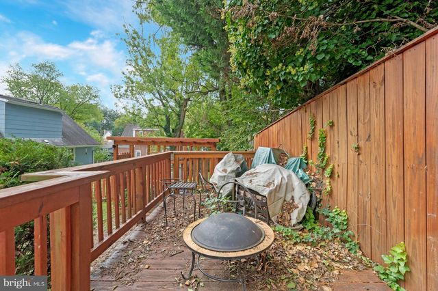 10804 HOBSON ST, Kensington, MD 20895