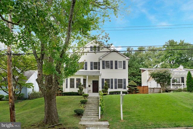 10804 HOBSON ST, Kensington, MD 20895