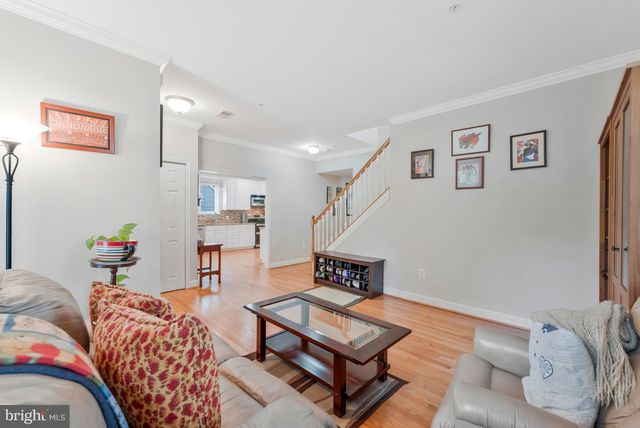 10804 HOBSON ST, Kensington, MD 20895