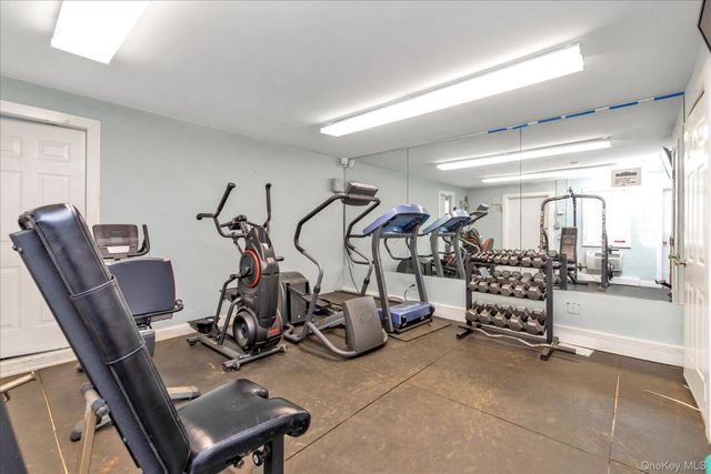 781 W Park Avenue, Long Beach, NY 11561