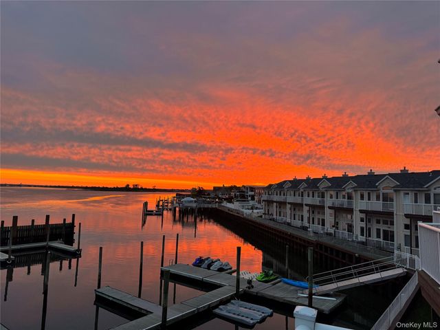 781 W Park Avenue, Long Beach, NY 11561